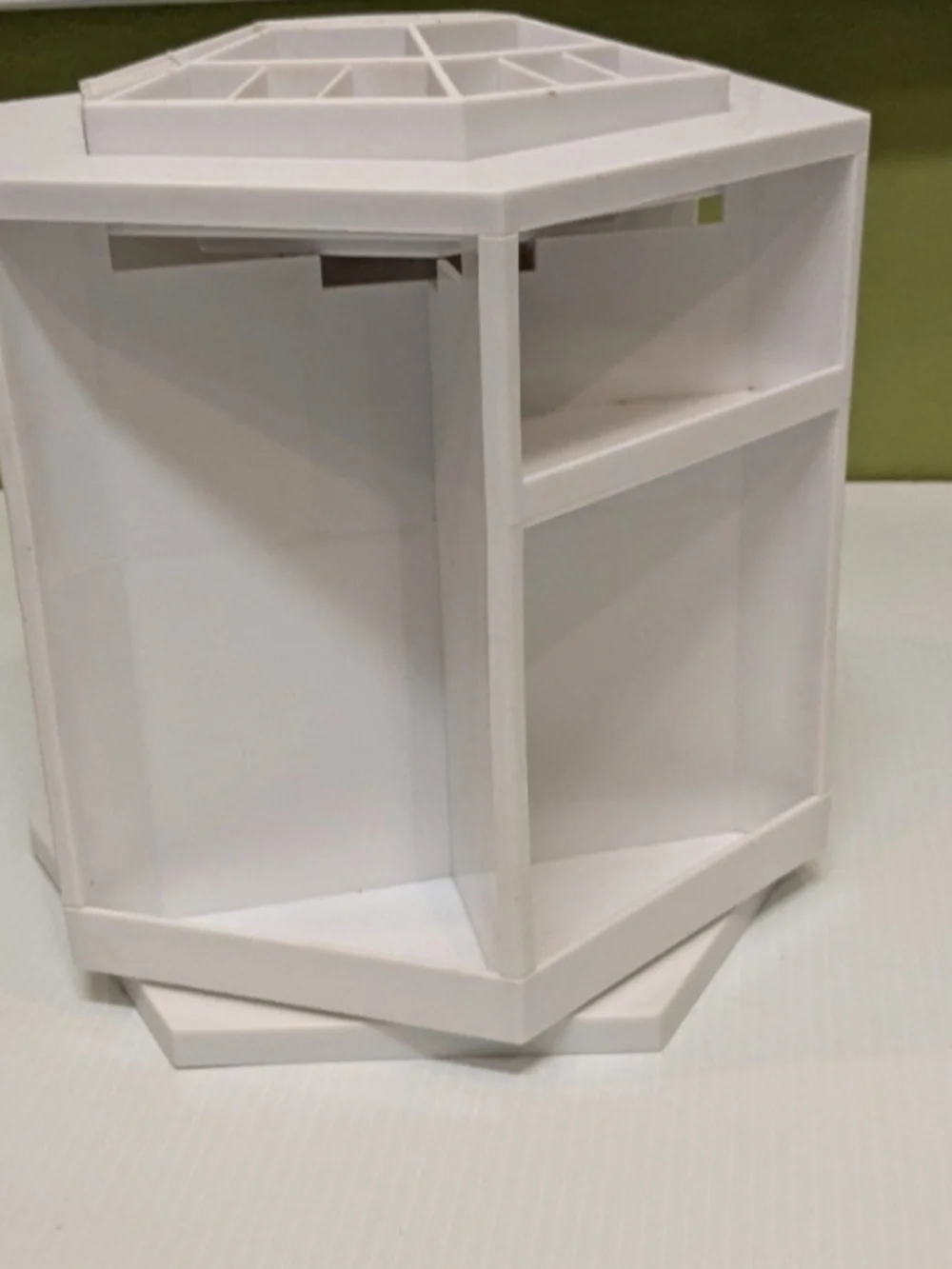 0626 Tall White Rotating Hexagonal Makeup Organizer